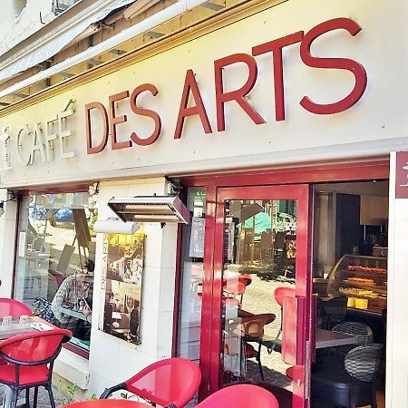 Hotel Du Cafe Des Arts Chinon Exterior foto
